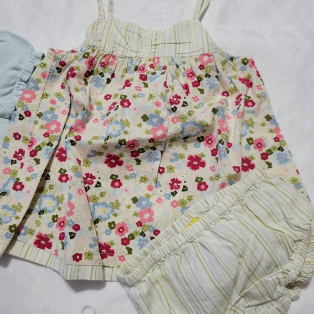 Gymboree Vintage Petting Zoo Lot. 3-6 month VGUC dress/diaper cover, NWT top - Picture 6 of 7